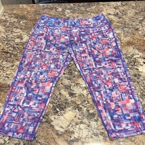 Leggings cropped fit under knee